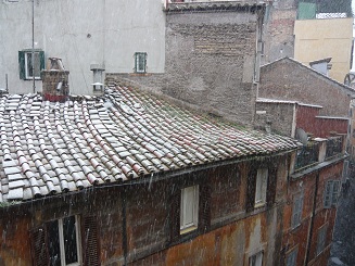 Snow in Rome 2010 no3.jpg