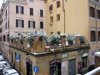 Snow in Rome 2010 no4.jpg