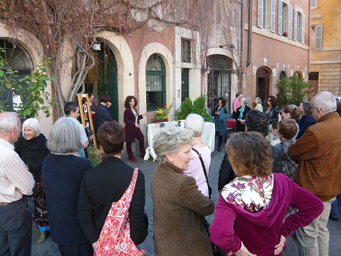 Ikebana demo fundraising 2.jpg