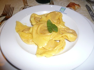 Tortelli di Zucca .jpg