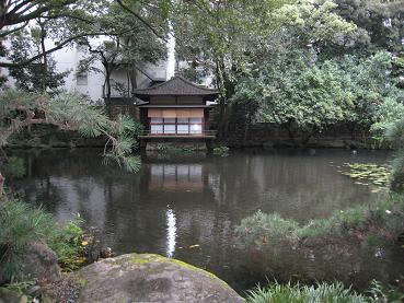 慶喜公ゆかりの中庭