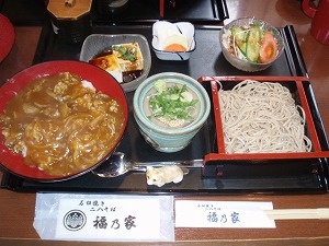 カレー丼＆そばランチ