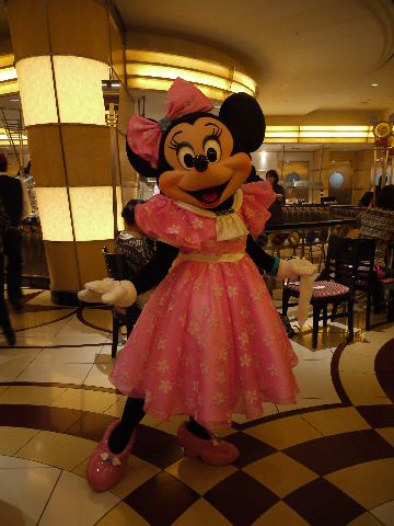 minnie3.jpg