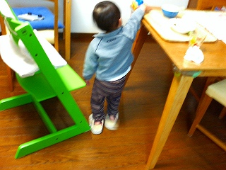 このスリッパ、シークレットシューズのようなもんです。