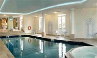 Chateau-Mont-Royal6