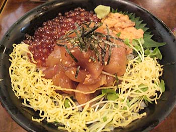 20100630丸天_いくら・うに・ぶつ丼