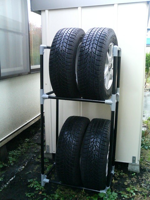 TIRE_RACK