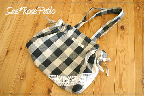 リボン結びバッグ　ブラックチェック.jpg