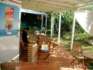 宗像堂のテラス