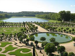 ヴェルサイユ宮殿の庭