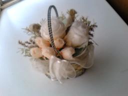 小さなﾊﾞｽｹｯﾄアレンジ