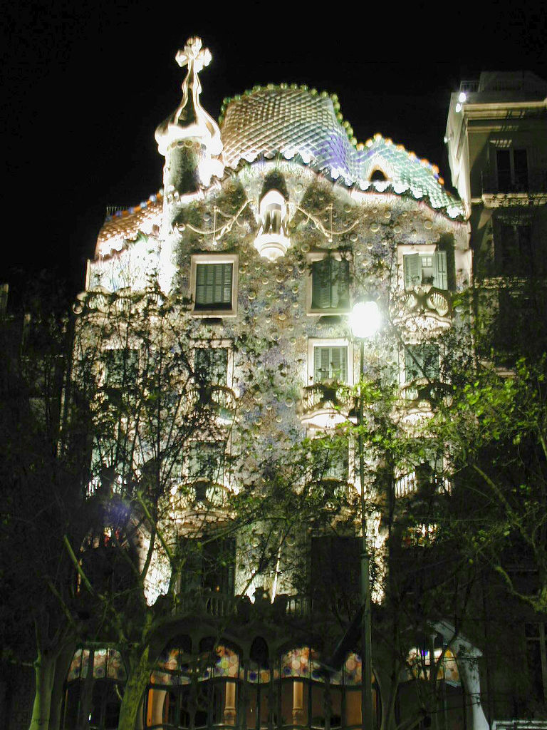 スペイン　バルセロナ　　カサ・バトリョ