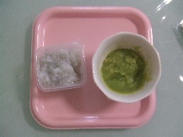 0516夜_しらす粥&じゃがいもとほうれん草と小松菜のマッシュ.JPG