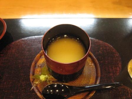 日本料理とみた02山芋と葛の銀あんかけ