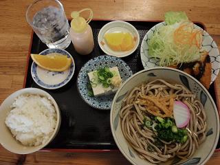 iyasoba_teishoku.jpg