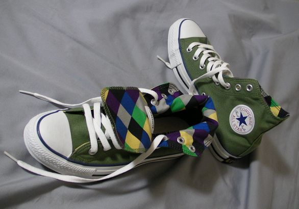 14.2converse-ura.jpg