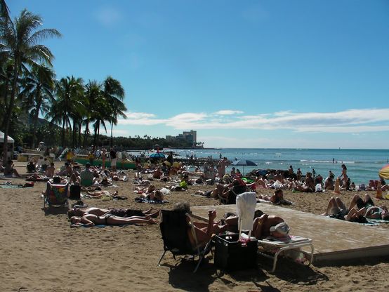 0013waikikibeach.jpg