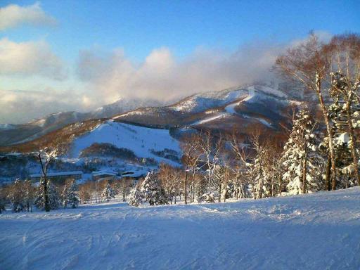 ２月６日１６時４６分タンネの森から焼額山方面を撮影