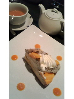 ドラゴンフルーツとマンゴー