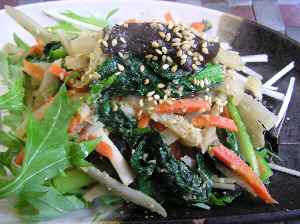 野菜のゴマ炒め