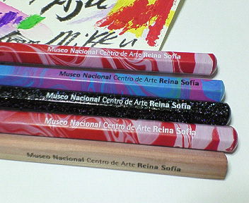 ミックさんから色鉛筆