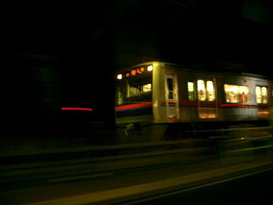 京成船橋駅付近にて