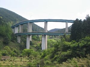 IMG_6051002.jpg