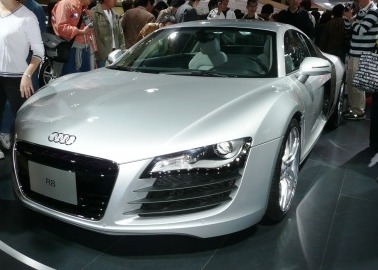 AUDI-R8