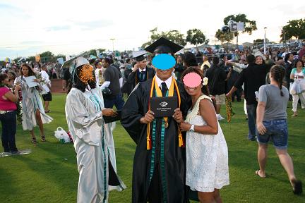 grad6.jpg