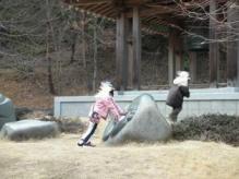 チビちゃん　「足あたたかぁい」