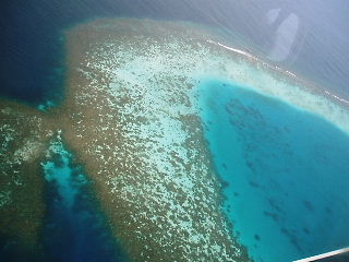 水上飛行機から3