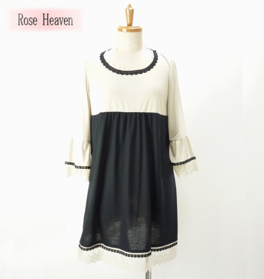 配色レースチュニック