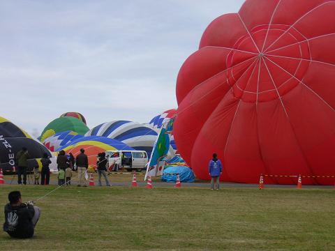 20061123気球が広がる-4.JPG