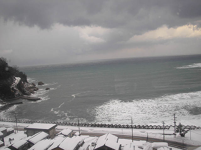 餘部鉄橋から日本海を眺める