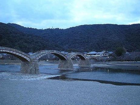 夕方の錦帯橋