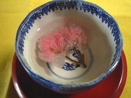 桜湯