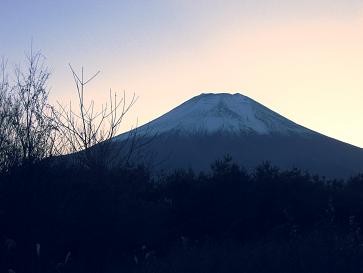 夕暮れの富士