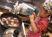 0512kidskitchen03