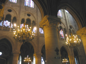 ノートルダム寺院８