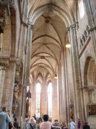 聖ｾﾊﾞﾙﾄﾞｩｽ教会１