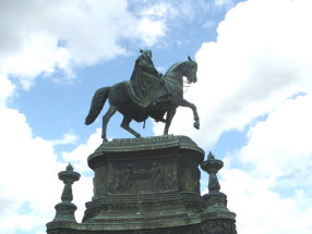 ゼンパーオペラ２