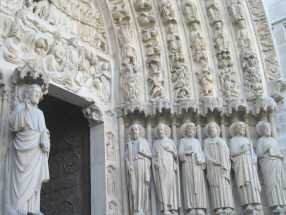 ノートルダム寺院４