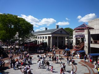 クインシーマーケット