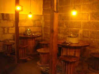 レストラン のや　４