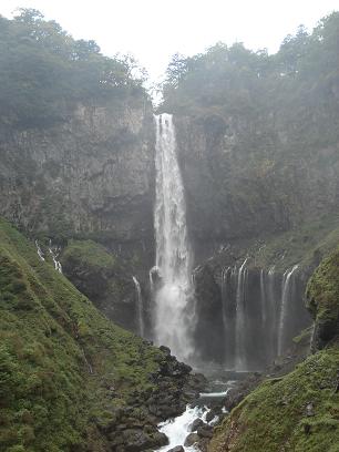 華厳の滝