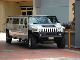 ハマーリムジン