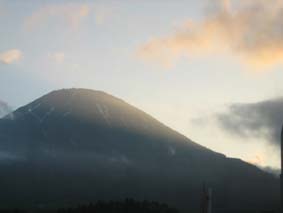 07.7羊蹄山１.JPG