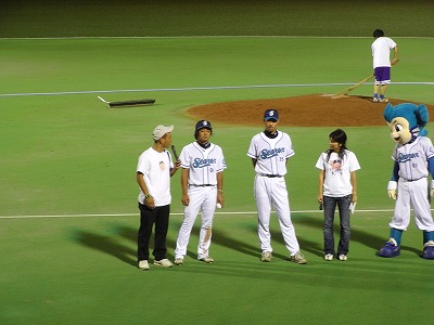 ヒーローインタビュー、河野選手、牛田投手