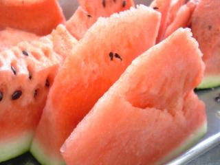 八色産スイカ