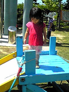 006.JPG